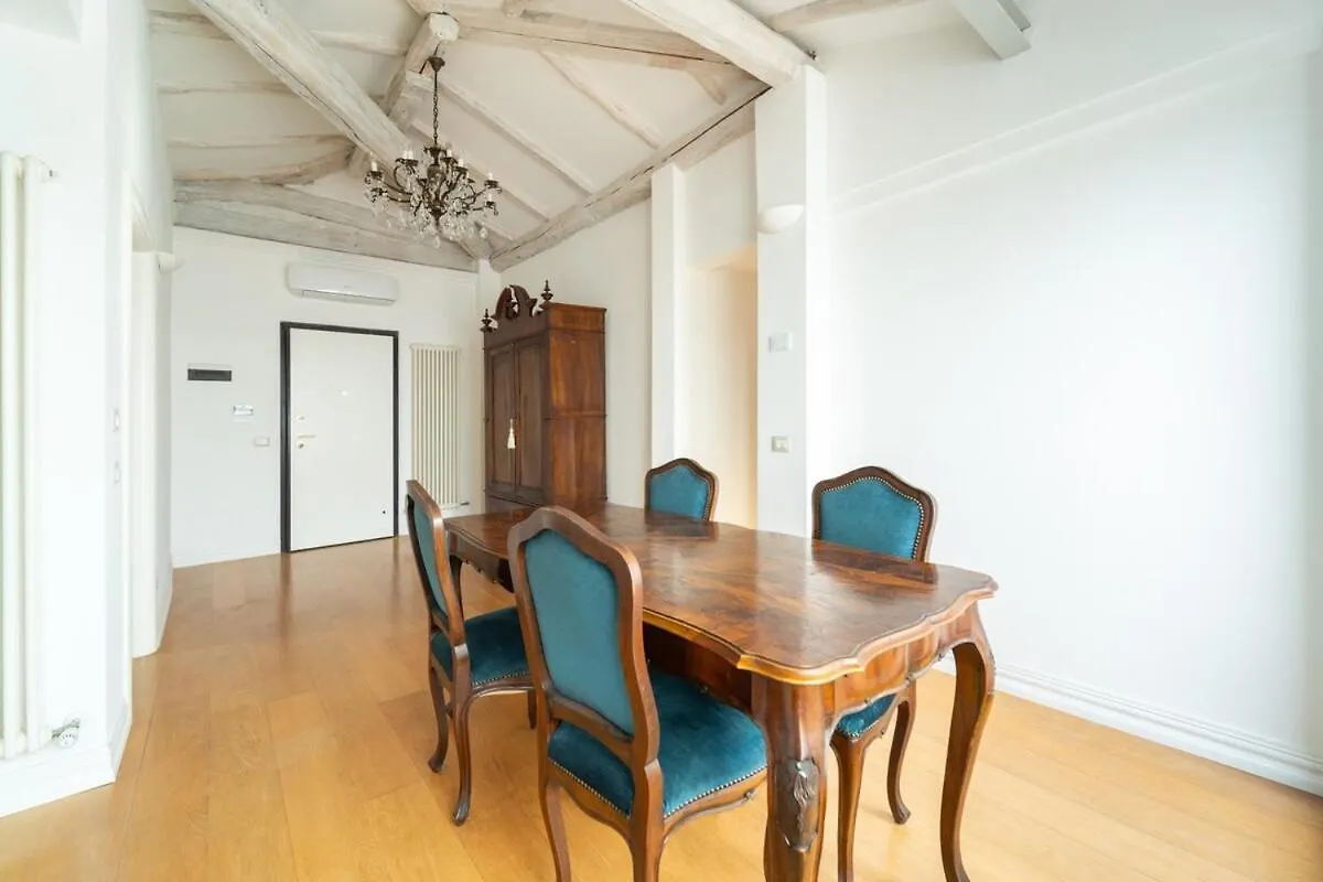 Homeby, Appartamento Persichetto Bologna Santa Viola Apartment