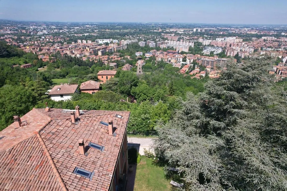 Apartment Homeby, Appartamento Persichetto Bologna Santa Viola Italy