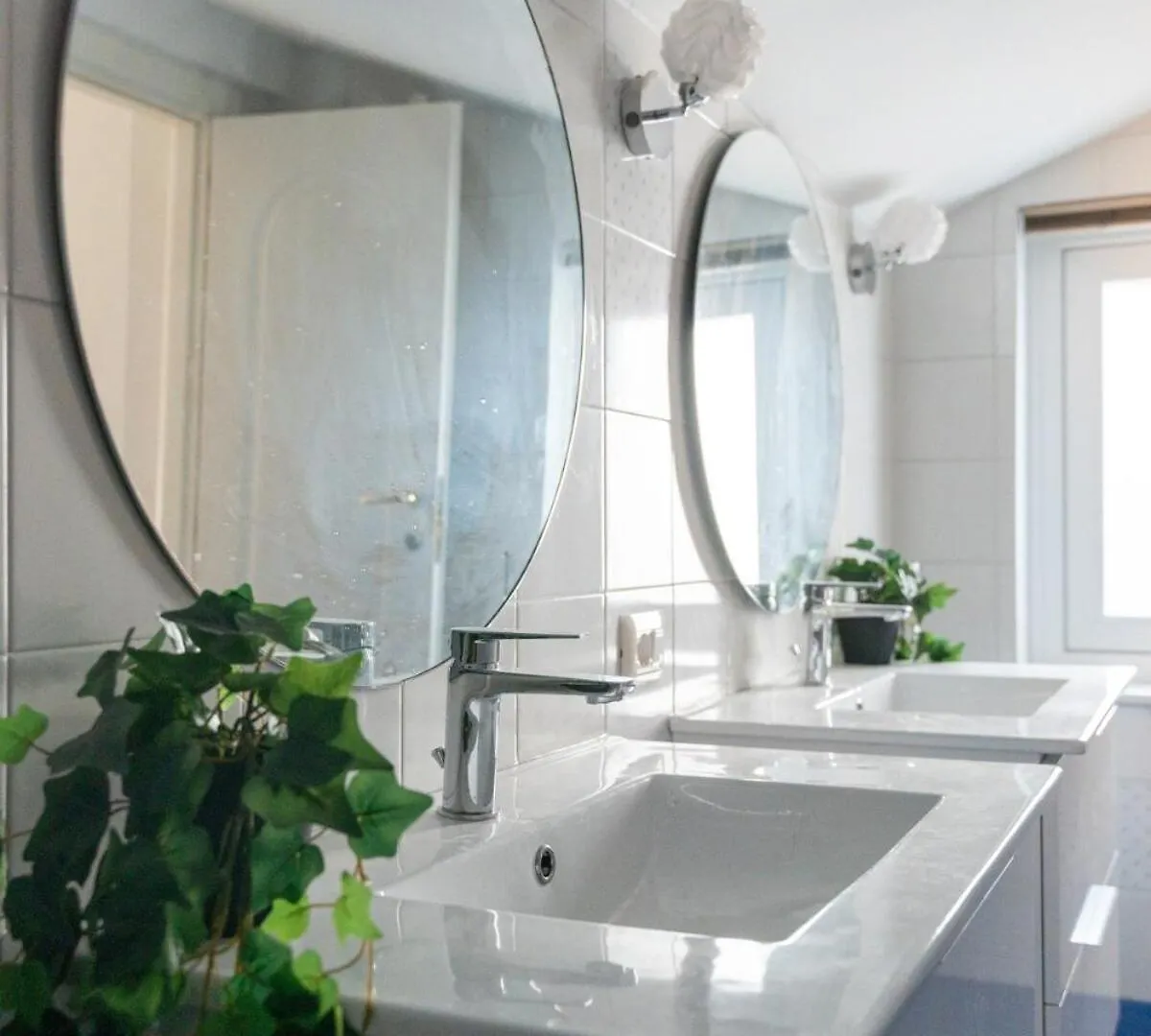 Homeby, Appartamento Persichetto Bologna Santa Viola Apartment