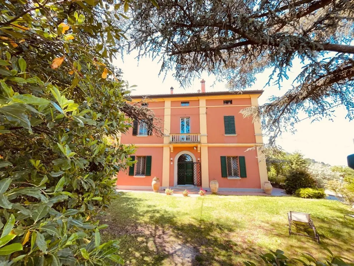 Apartment Homeby, Appartamento Persichetto Bologna Santa Viola Italy