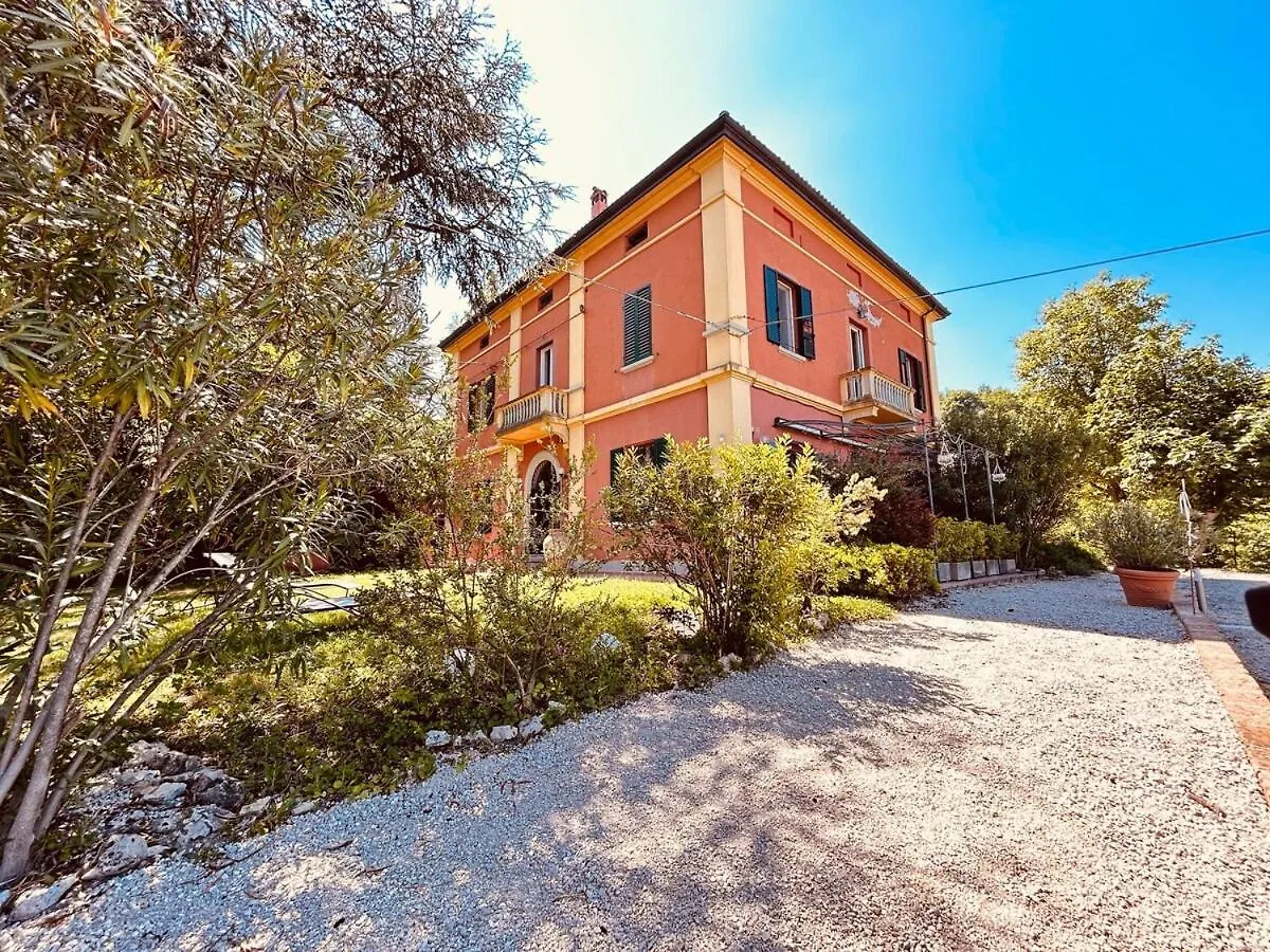 Homeby, Appartamento Persichetto Bologna Santa Viola 0*,